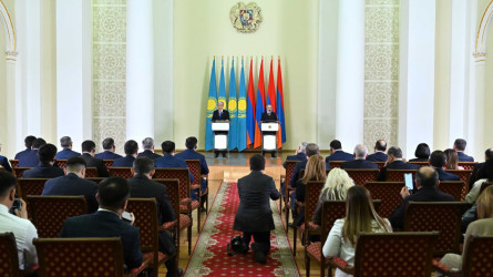 Ереванда Абай көшесі, ал Астанада Маштоц көшесі пайда болады