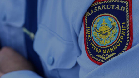 Соңғы жазған хаты бар: Ақтөбеде 17 жастағы бойжеткен терезеден секіріп кетті