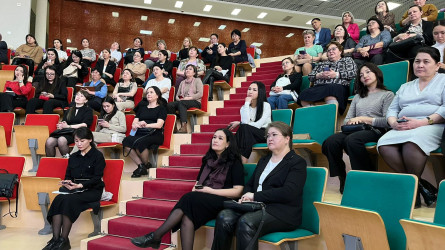 Елордалық мамандар білім беру мекемелерінде АИТВ-инфекциясы мен нашақорлықтың алдын алу бойынша жағдайды талқылады