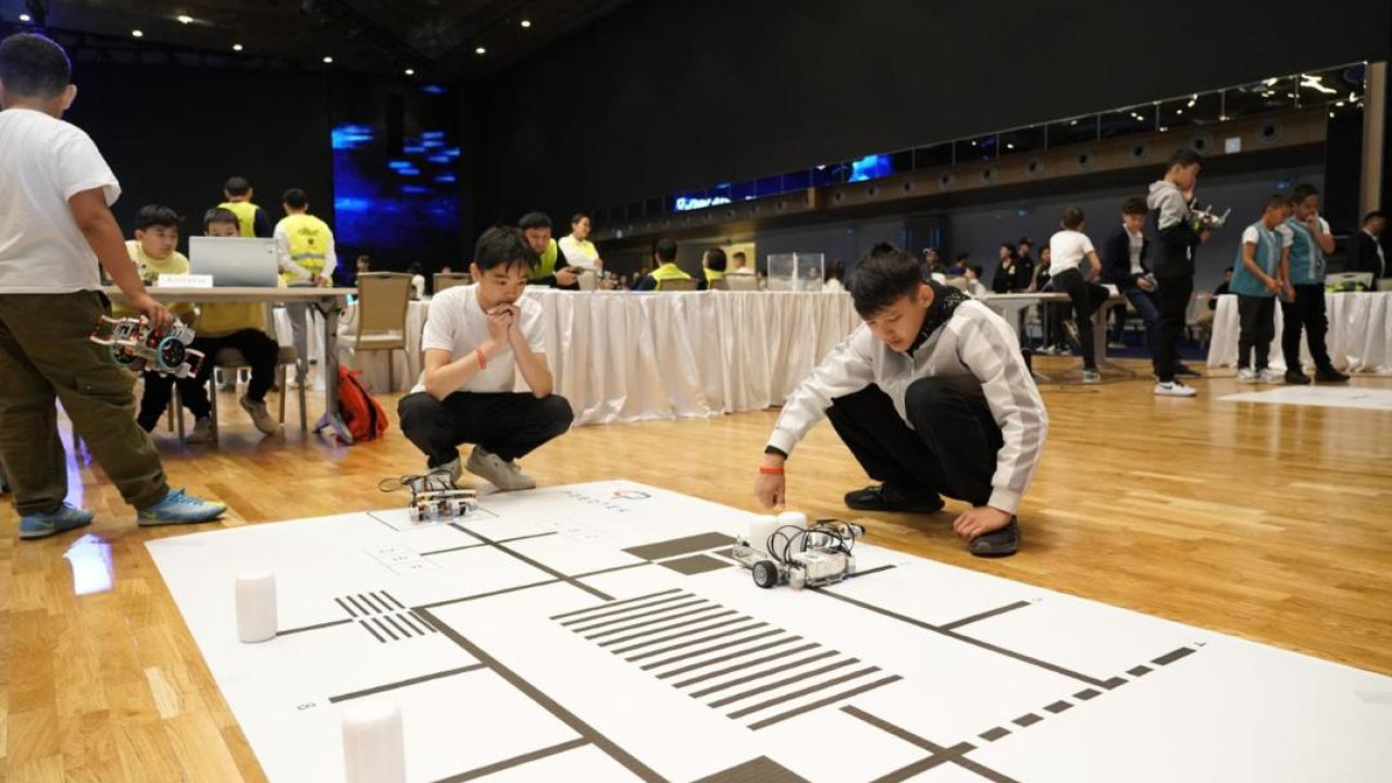 Астанада робототехника бойынша халықаралық чемпионат басталды