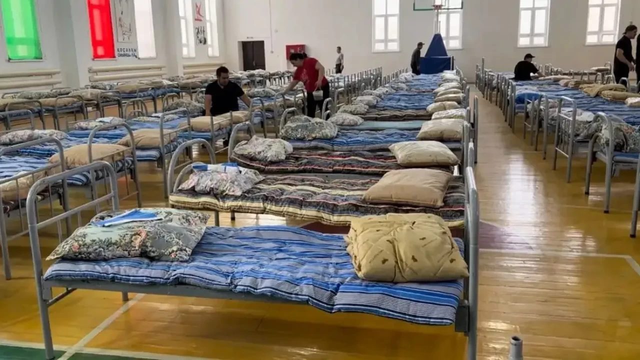 Су басқан Құлсарының 686 тұрғыны әлі де эвакуациялық пункттерде тұрып жатыр