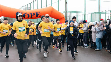 RUN FOR YELDAR: Студентті емдеуге арналған қайырымдылық марафоны өтті