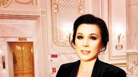«Еңбегімді дәлелдей алмай, жарты ғасыр өмір өтіп барады»: танымал опера әншісі өкінішін жеткізді