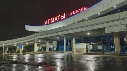 Алматы әуежайында шетелдік жолаушылар Дубайға ұшатын рейстен шығарылды