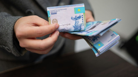 «Keleshek» jınaqtaý júıesі: Saıasat Nurbek qashannan bastap shot ashyp, aqsha jınaýǵa bolatynyn aıtty