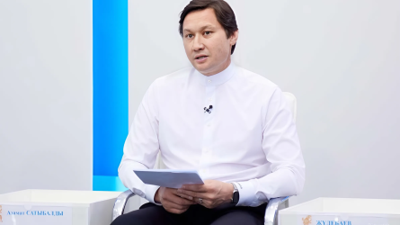«Менен он есе талантты адамдардың жолы болмады»: Азамат Сатыбалды басшылық қызметі туралы (ВИДЕО)
