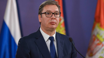 НАТО готовится к войне, — Вучич
