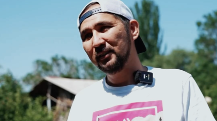 «Aýyzǵa ıe bolý kerek»: Janbolat Naızabekov aıaǵyn syndyryp aldy