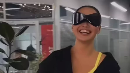 «Múldem jaraspaı tur»: sulýlyq salonyn ashqan Asha Mataıdyń kıіmі kópshіlіkke unamaı qaldy (VIDEO)
