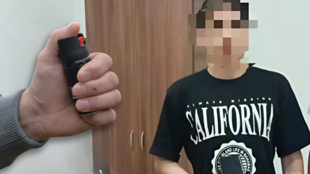 Aqtóbede balalardyń betіne burysh ballon shashqan jasóspіrіm shekaradan ustaldy (VIDEO)