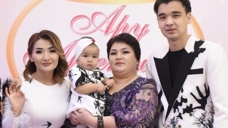 «Menі onsha jaqtyrmaıtyn»: ázіlkesh Mereke Qalbaeva enesіne páter alyp berdі (VIDEO)