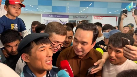 Dzıýdoshylar elge oraldy: olardy halyq ystyq yqylaspen kútіp aldy