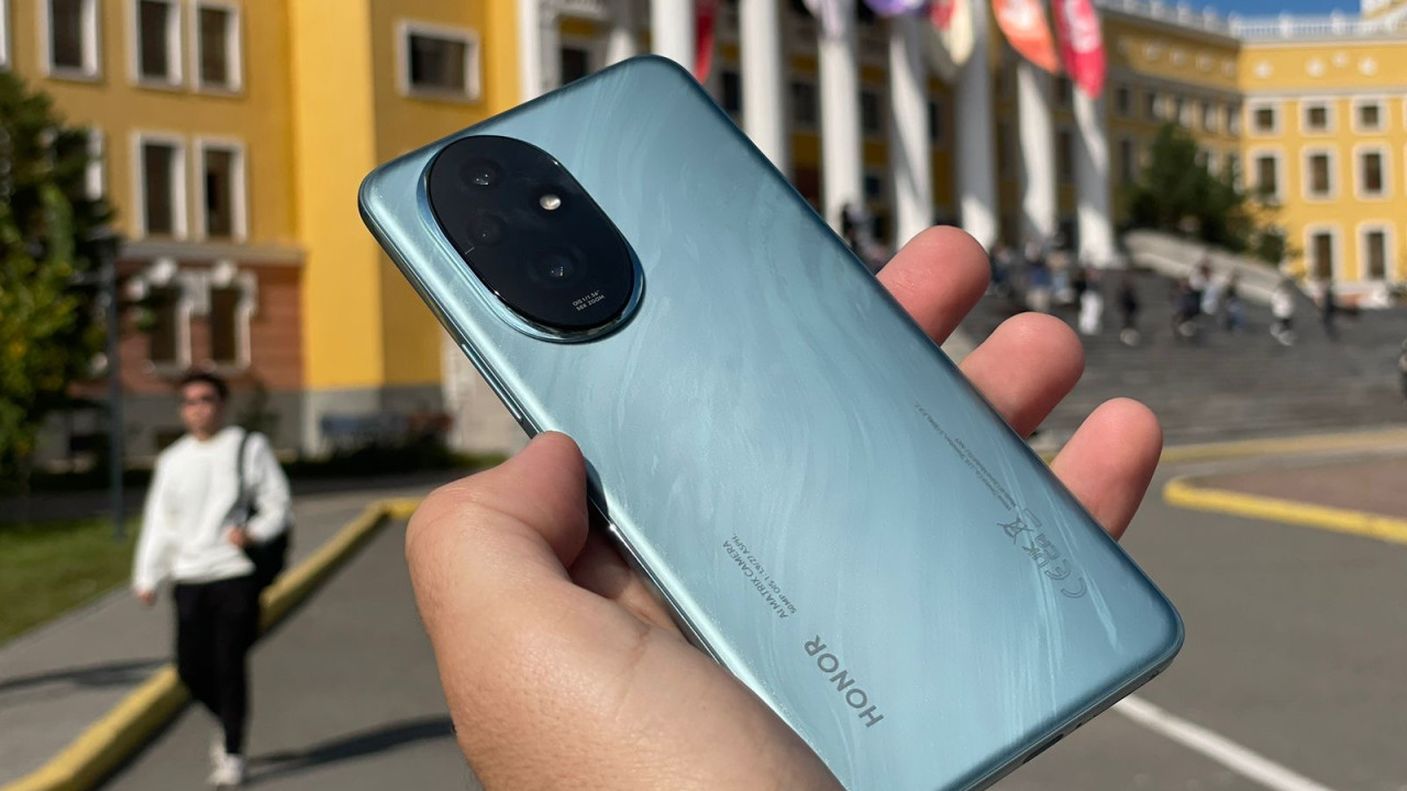 Таң қалдырарлық HONOR 200 смартфонына шолу