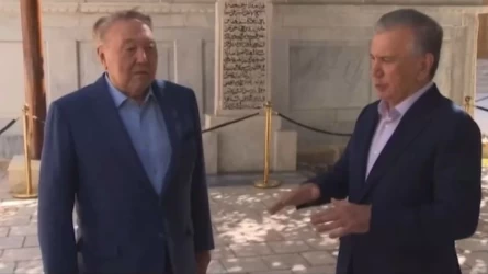 Nursultan Nazarbaev Buhara qalasynda kózge tústі (VIDEO)