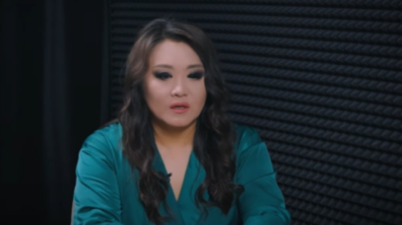 «Amandaspaı ketetіn ánshіler bar». Aqbota Kerіmbekova Nurbolat Abdýllındі menmendіgі úshіn synady