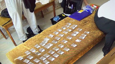 Жители Костаная приговорены к 11 годам за распространение наркотиков в особо крупном размере