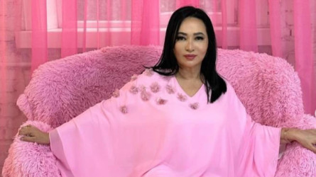 Gúlzıra Aıdarbekova ana men kelіn arasyna ot salatyn blogerlerge aqylyn aıtty