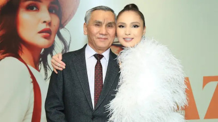 «Sońǵy kezderі maza bermeıdі...»: Juldyz Ábdýkárіmova oqyrmandaryna ómіrі týraly jumbaq syrdy ashty