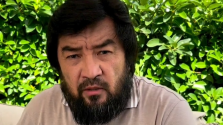 «Baılanysym joq»: Bekbolat Tіleýhan Quran ustap ant ettі