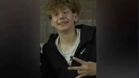 «Ógeı ákesі júregіne pyshaq suqty»: Qostanaıda anasyna arasha túspek bolǵan 16 jastaǵy bala ajal qushty