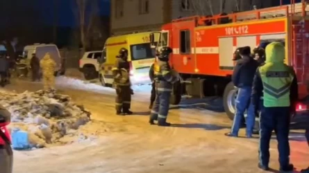 Aqtóbede belgіsіz adam bóten úıge basyp kіrіp, boıjetkendі kepіlge alǵan