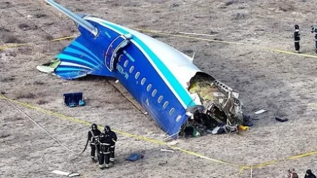 Официальные данные о крушении самолета AZAL в Актау расходятся с ранее опубликованными материалами