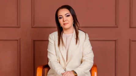 «Талай рет лауреат атанғанмын»: актриса Жұлдызай Дүйсенбиева әншілігін сынағандарға жауап қайтарды (ВИДЕО)