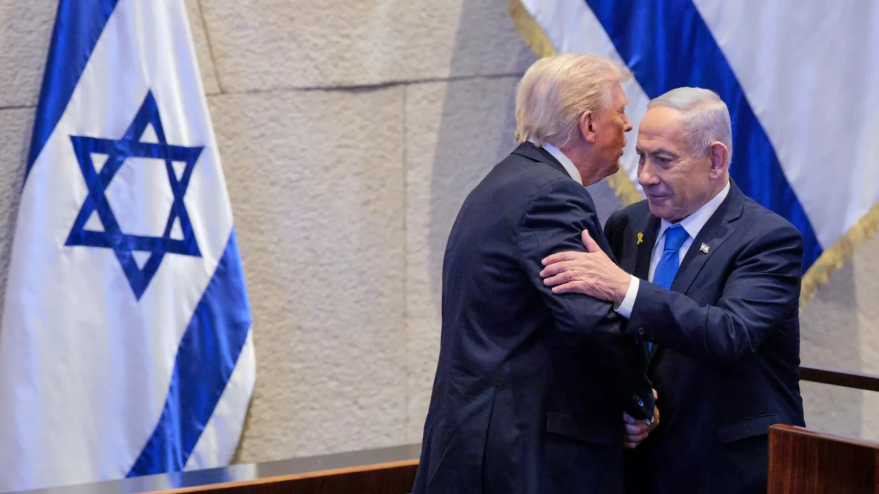 «Келесі кезек – Украина ма?»: Трамп Газа келісімінен кейін Ресейге назар аудармақ