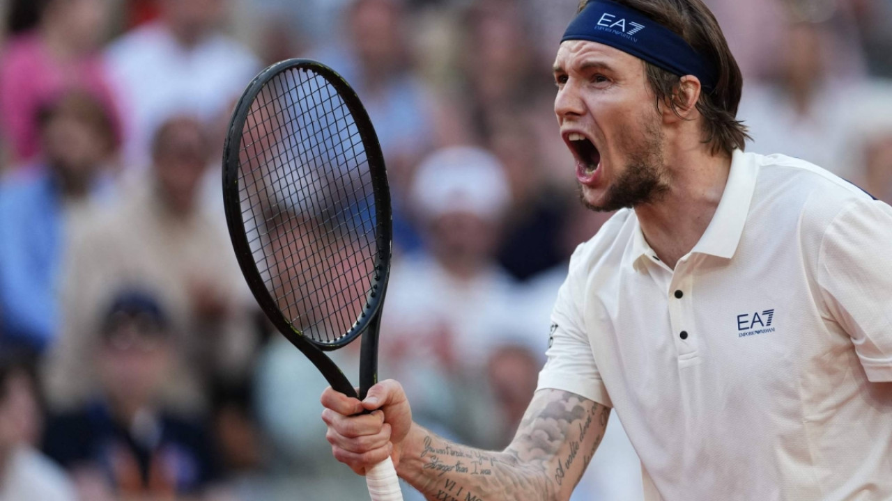 «Провокатор»: қазақстандық теннисші Бублик сынның астында қалды