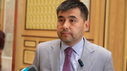 Әбіш Кекілбаевтың немересі «Қызыл-Жар» халықаралық әуежайын басқаратын болды