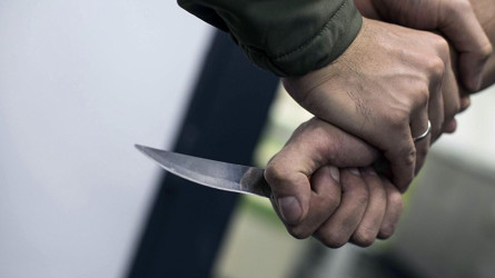 В ЗКО мужчина убил бывшую жену и напал на брата