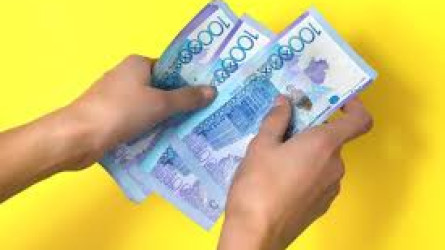 Казахстанцам списали 180 миллиардов тенге долгов: более 45 тысяч человек признаны банкротами