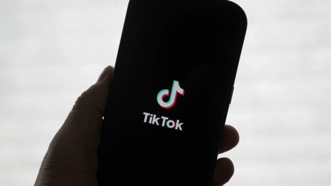 Блогер TikTok-тағы бейнелері үшін көпшілік алдында атып өлтірілді