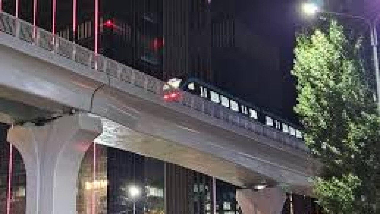LRT продлят до Косшы: акима спросили о росте цен на жильё и притоке жителей