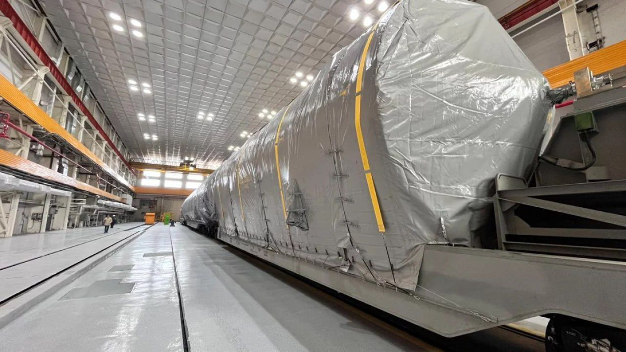 Қазақстанға арналған алғашқы зымыран «Союз-5» Байқоңырға жеткізілді