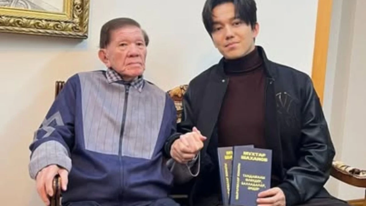 Димаш Құдайберген Мұхтар Шахановқа барып, қайғысына ортақтасты