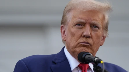 Трамп Орбанның өтінішін аяқ асты етті: АҚШ Мажарстанды Ресей мұнайы санкциясынан босатпайтын болды