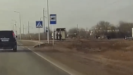 Ақтөбеде әйелімен жанжалдан кейін аялдаманы тепкілеп қиратқан ер адам ұсталды