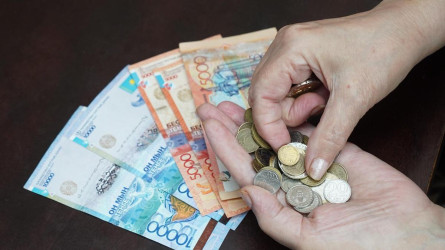 Халқымыздың ең жиі алатын айлығы – небәрі 116 мың теңге