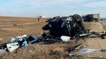 Ақтөбедегі 12 адамның өмірін жалмаған жол апаты: Комадағы бала есін жиды