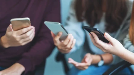Meta остановила исследование о вреде Facebook и Instagram для психики пользователей