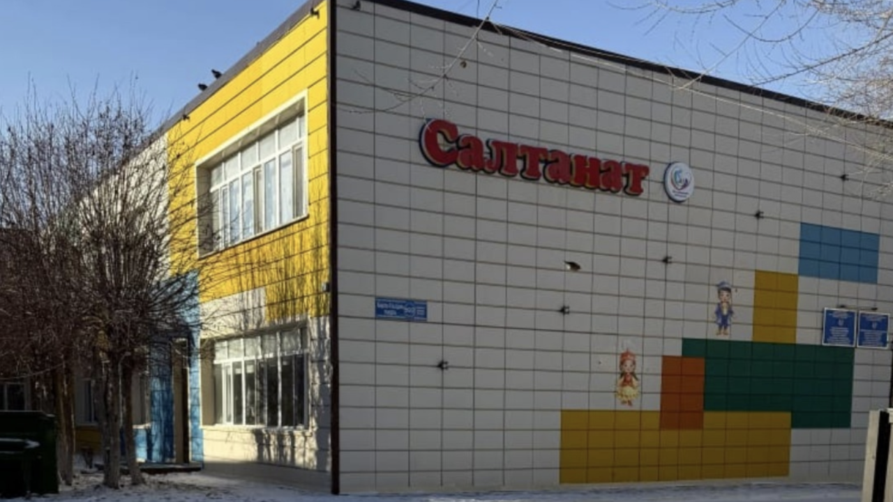 «Аузы қанға толы күйі үйіне жіберілген»: Қарағанды облысында балабақша сотта жеңілді