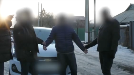 В Астане финансист в свободное время занимался распространением наркотиков