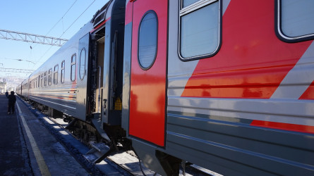 Алматыда пойыздағы түсірілім кезінде 50-ден астам адам газға уланып қалды