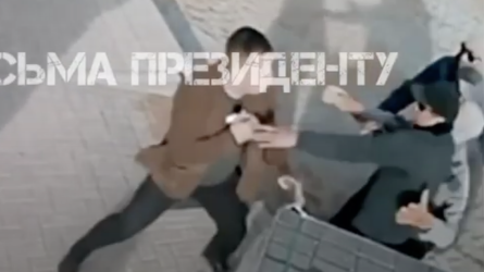 Атырауда Amanat депутаты жұмысшыға қол жұмсаған (ВИДЕО)
