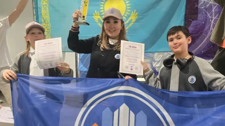 Школьники Казахстана покоряют Америку
