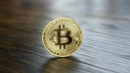 Биткоин восстанавливается: актив возвращается выше $97,000 после падения до $94,000