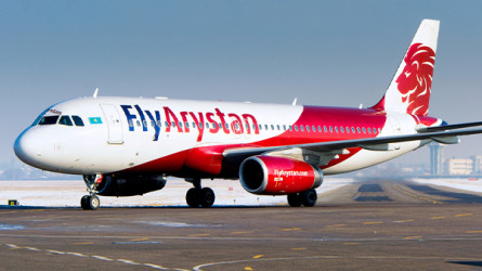 Рейс в Шымкент задержали: скандал в Fly Arystan