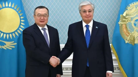 Токаев отметил значимость отношений между Казахстаном и Китаем