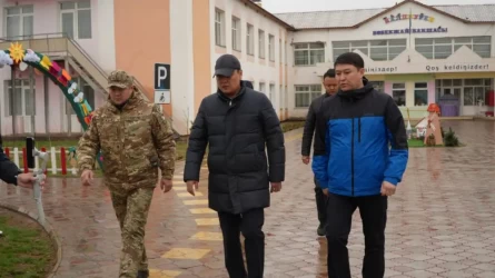 В каких зданиях появились трещины после землетрясения